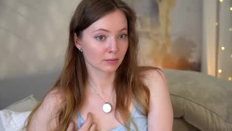 moan_elisa online show from 03.22.26