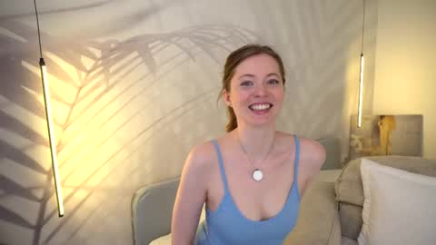 moan_elisa online show from 05.23.26