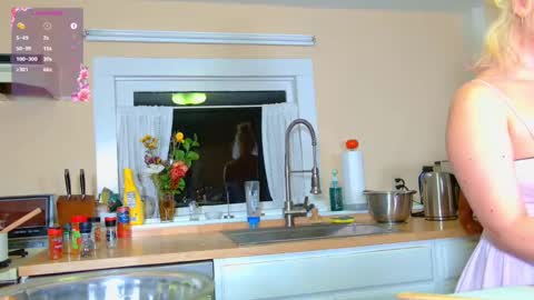 Mocha  BDAY JAN 13  online show from 03.07.25