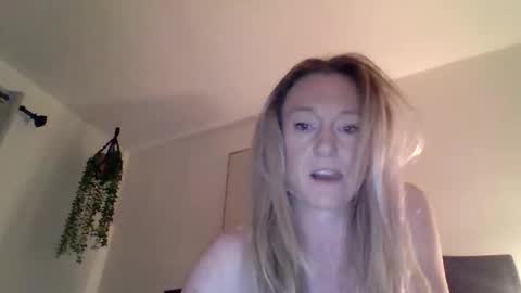 mockingbirds91 online show from 05.10.26