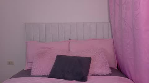 zoe ross online show from 02.03.26