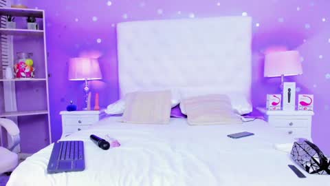 Sophia  online show from 01.07.25