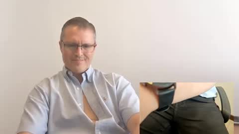 Moe online show from 12.16.25