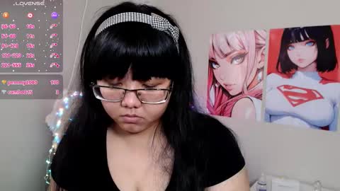 Molly online show from 02.10.25