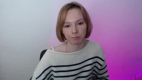 mollilove online show from 04.27.26