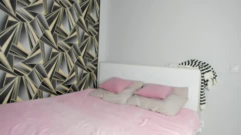 Snapshot of molly_555 chatting on 02.23.26 Sima online show from 02.23.26