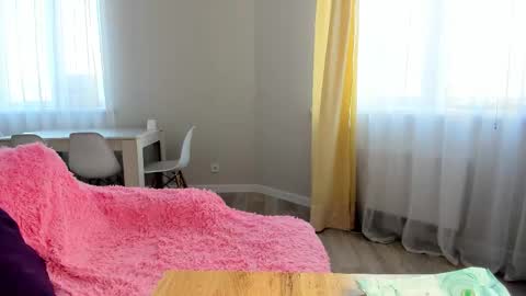 Snapshot of molly_555 chatting on 02.24.26 Sima online show from 02.24.26