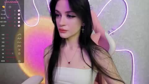 Molly - online show from 07.11.26