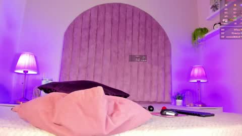 Molly Jackson online show from 12.13.24