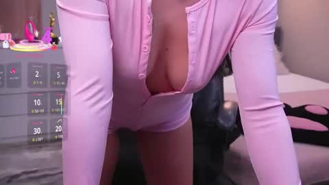 Molly online show from 12.20.25