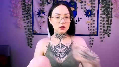 molly_kisss online show from 06.25.26