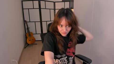 Snapshot of molly_marmalade_ chatting on 06.23.26 MOLLY online show from 06.23.26