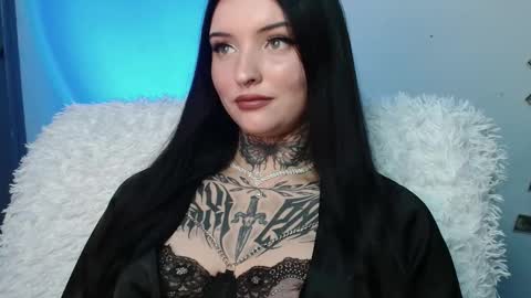 Lina online show from 01.10.26