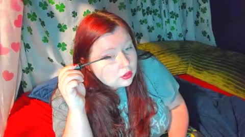 Snapshot of molly_moons chatting on 06.08.26 molly_moons online show from 06.08.26