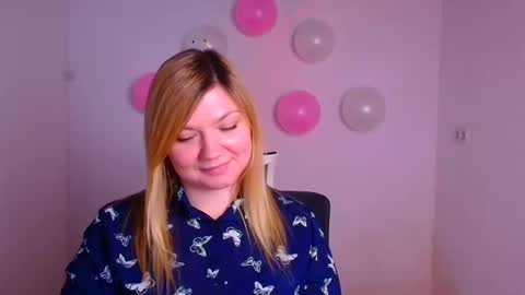 Molly online show from 02.17.25