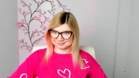 Molly online show from 02.03.26