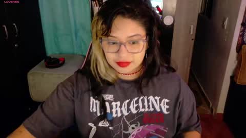 Molly online show from 04.29.26