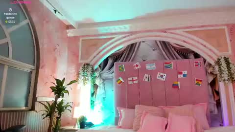 MollyDoll online show from 06.24.26