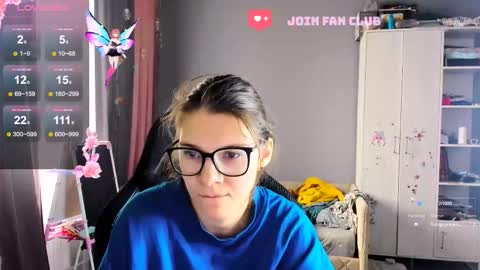  KIRA  online show from 10.07.25