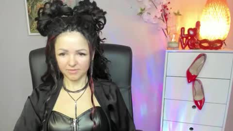 Molly online show from 02.03.26