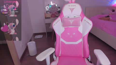 Molly online show from 12.27.24