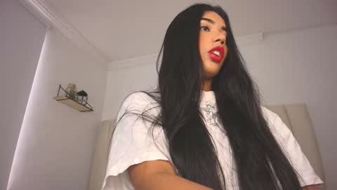 Snapshot of mollyrivera chatting on 12.03.24 Molly online show from 12.03.24