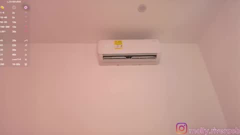 Snapshot of mollyrivera chatting on 03.12.25 Molly online show from 03.12.25