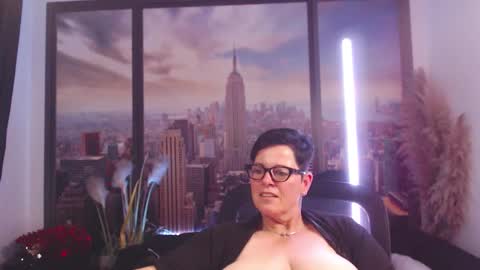 MollySun Nina Randmann online show from 09.30.25