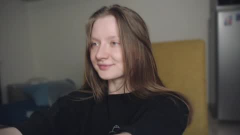 Snapshot of mollytucker chatting on 01.18.25 mollytucker online show from 01.18.25