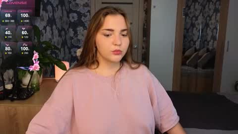 Leah online show from 10.02.25