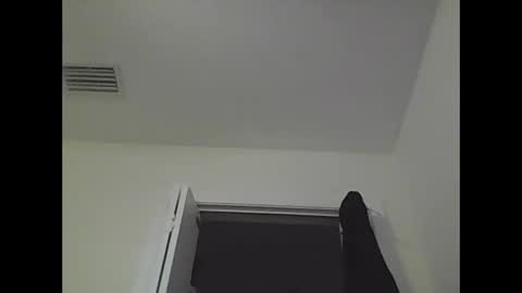 mommabearanpoppabear850 online show from 10.22.25