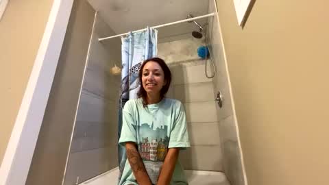 mommyswett online show from 10.28.25