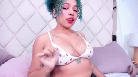 Momo  online show from 09.19.25