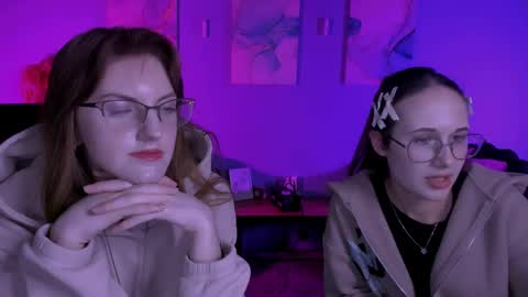 Mona  online show from 04.05.26