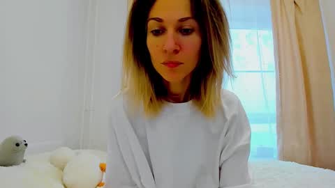 Mona online show from 12.26.24