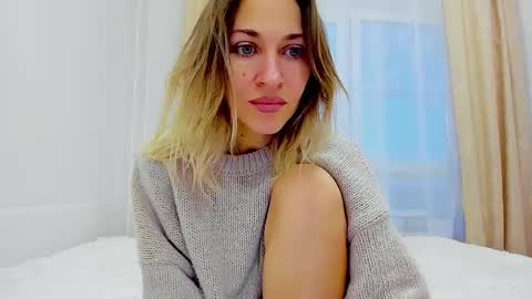 Mona online show from 01.09.25