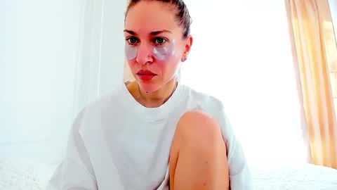 Mona online show from 02.23.25