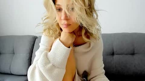 Mona online show from 10.23.25