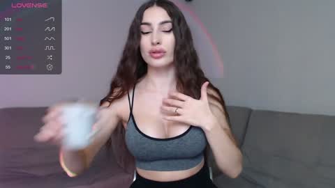 Hey Guys im Mona. PVT is Open Please Make me CUM online show from 12.27.24