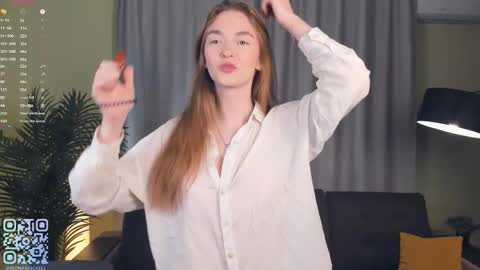 Mona online show from 09.18.25