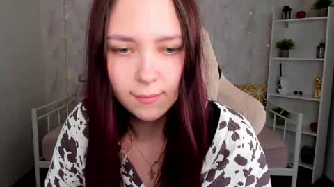 Monica online show from 04.18.26