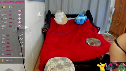 Snapshot of monica_elder chatting on 12.19.24 Monica Elder online show from 12.19.24