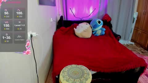 Snapshot of monica_elder chatting on 09.22.25 Monica Elder online show from 09.22.25