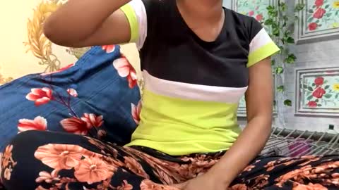 Snapshot of monika_reddy62 chatting on 10.08.25 monika_reddy62 online show from 10.08.25