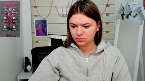 Monika online show from 01.16.25