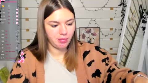 Monika online show from 11.27.25