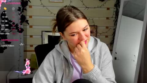 Monika online show from 03.31.26