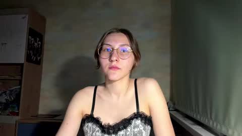Mia online show from 06.16.26