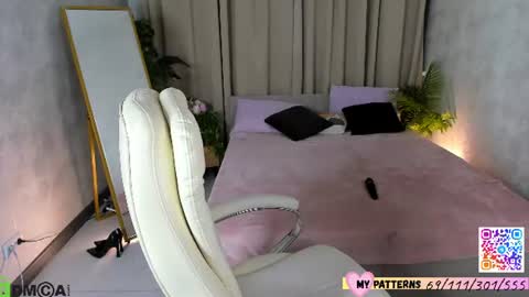 MoniKa online show from 06.30.26