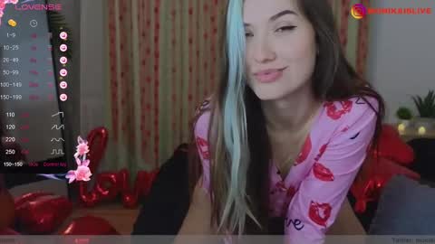 Monika online show from 02.14.25